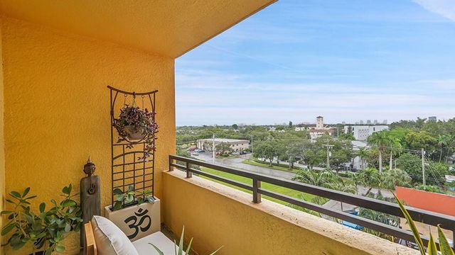 110 N Federal Highway 501, Fort Lauderdale, FL 33301