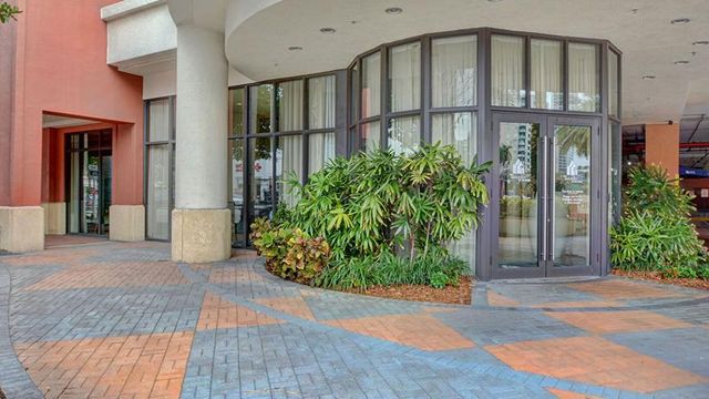 110 N Federal Highway 501, Fort Lauderdale, FL 33301