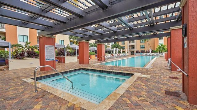 110 N Federal Highway 501, Fort Lauderdale, FL 33301