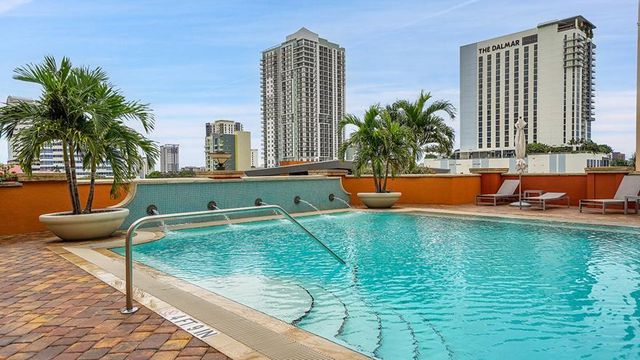110 N Federal Highway 501, Fort Lauderdale, FL 33301