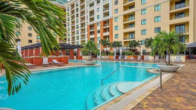 110 N Federal Highway 501, Fort Lauderdale, FL 33301