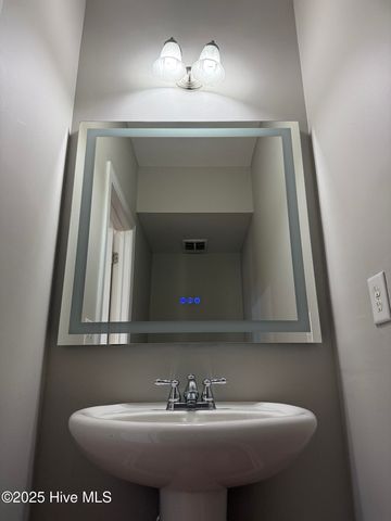 114 Cypress Circle, Southern Pines, NC 28387