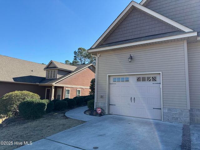 114 Cypress Circle, Southern Pines, NC 28387