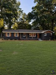 908 Ousley Place, Macon, GA 31210