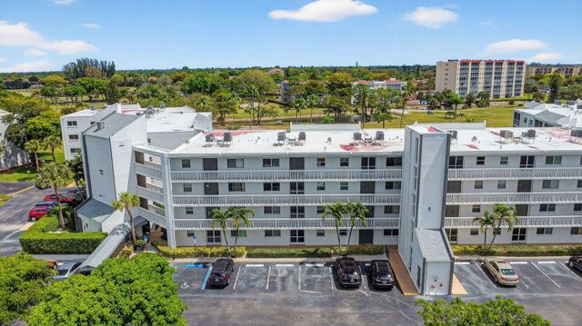 3326 Arcara Way 307, Greenacres, FL 33467