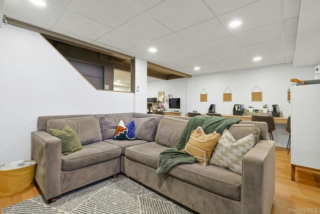 4 Ward Street, Suffern, NY 10901