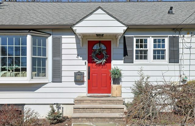 4 Ward Street, Suffern, NY 10901