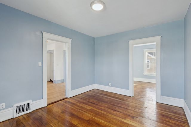 434 16th Avenue, Rockford, IL 61104