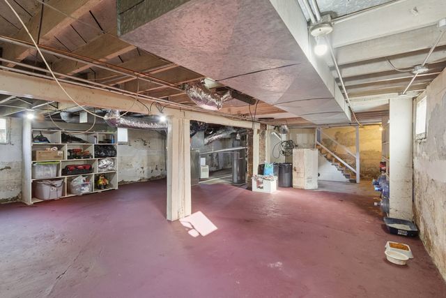 434 16th Avenue, Rockford, IL 61104