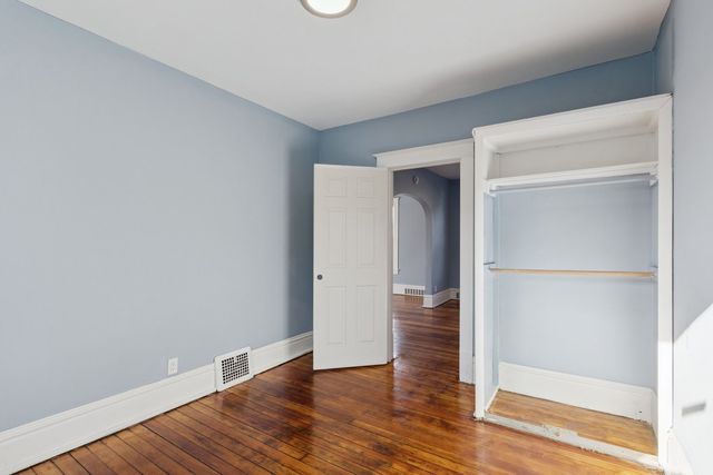 434 16th Avenue, Rockford, IL 61104