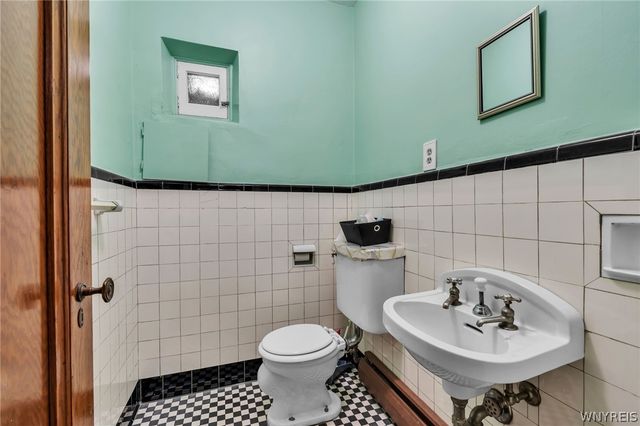 2740 Main Street, Buffalo, NY 14214