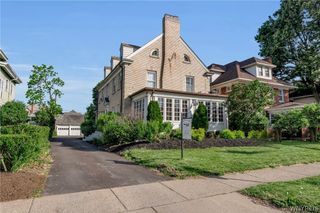2740 Main Street, Buffalo, NY 14214