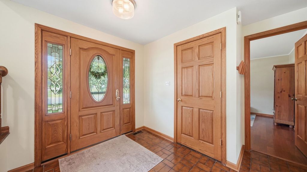 1363 E Kenilworth Avenue, Palatine, IL 60074 — photo 4