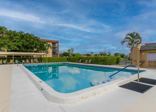 100 Lake Rebecca Drive, West Palm Beach, FL 33411