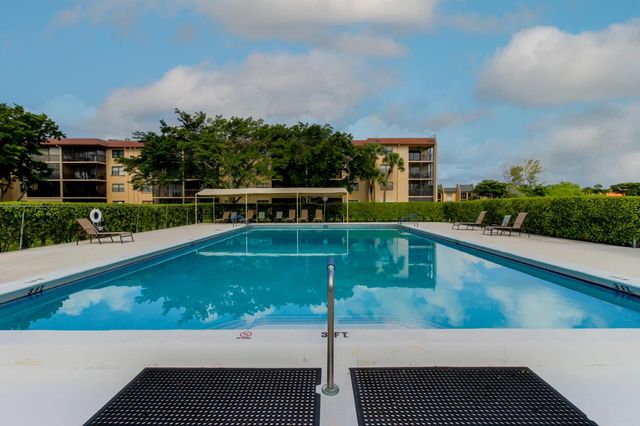 100 Lake Rebecca Drive, West Palm Beach, FL 33411