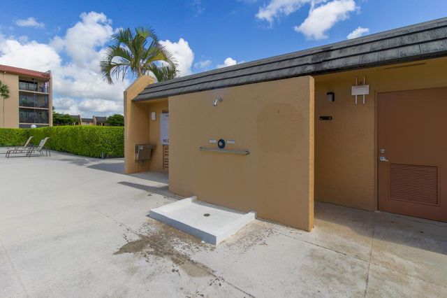 100 Lake Rebecca Drive, West Palm Beach, FL 33411