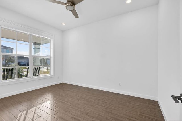 799 Hookline Circle, Loxahatchee, FL 33470