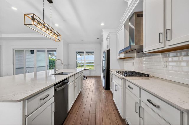 799 Hookline Circle, Loxahatchee, FL 33470