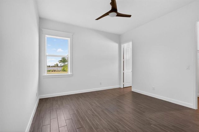 799 Hookline Circle, Loxahatchee, FL 33470