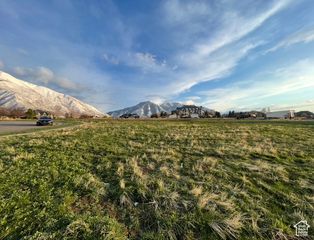 683 W OVERLOOK CIR, Mapleton, UT 84664