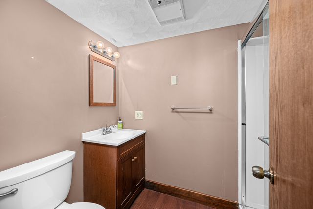 2221 RIPLEY Street, Davenport, IA 52803