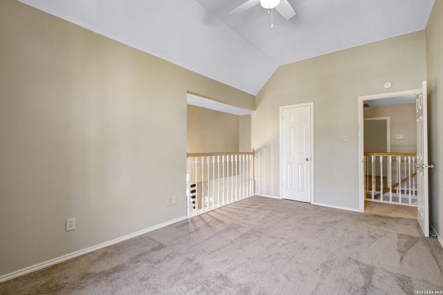 6438 Lost Holly, San Antonio, TX 78240