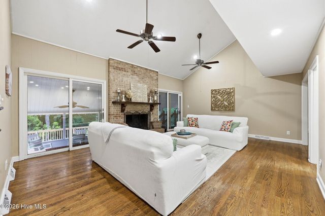 424 Camelia Drive, Washington, NC 27889