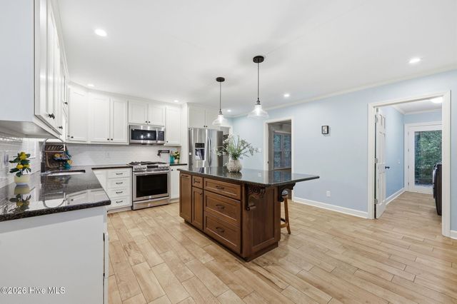 424 Camelia Drive, Washington, NC 27889