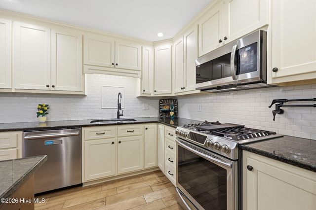 424 Camelia Drive, Washington, NC 27889