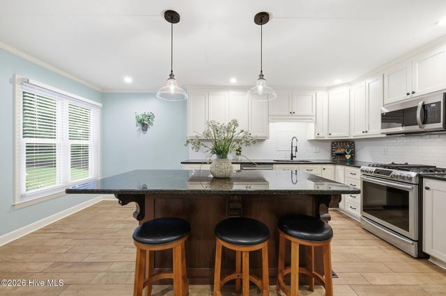 424 Camelia Drive, Washington, NC 27889