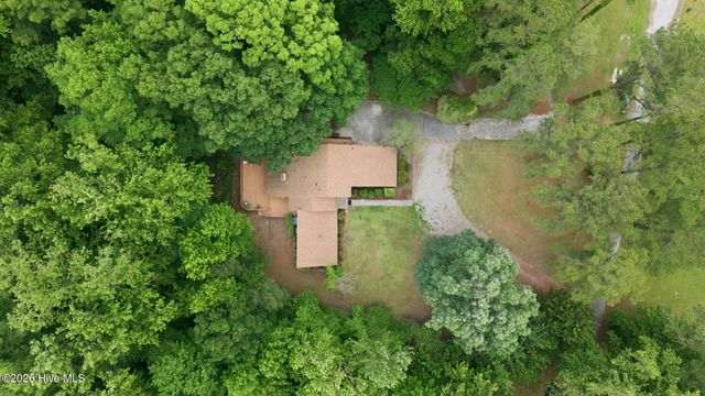 424 Camelia Drive, Washington, NC 27889