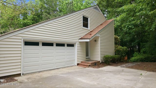 424 Camelia Drive, Washington, NC 27889