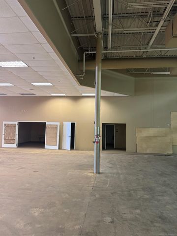 35630 Van Dyke Avenue, Sterling Heights, MI 48312