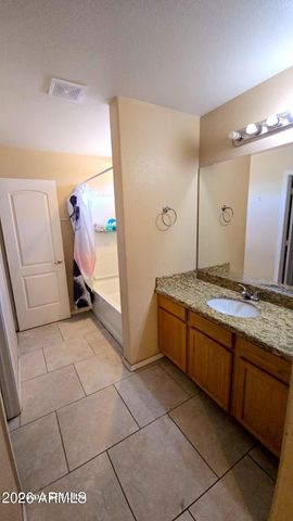 5227 S 10TH Avenue, Phoenix, AZ 85041