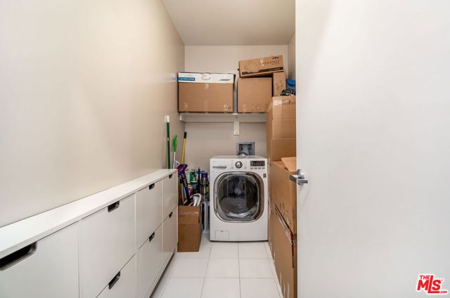 801 S Grand Avenue 1909, Los Angeles, CA 90017