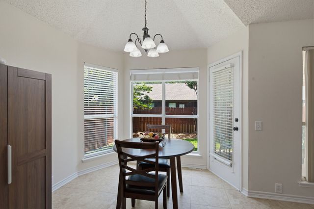 214 Branch Bend, Euless, TX 76039