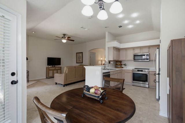214 Branch Bend, Euless, TX 76039