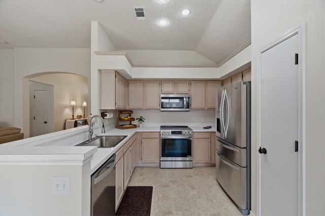 214 Branch Bend, Euless, TX 76039