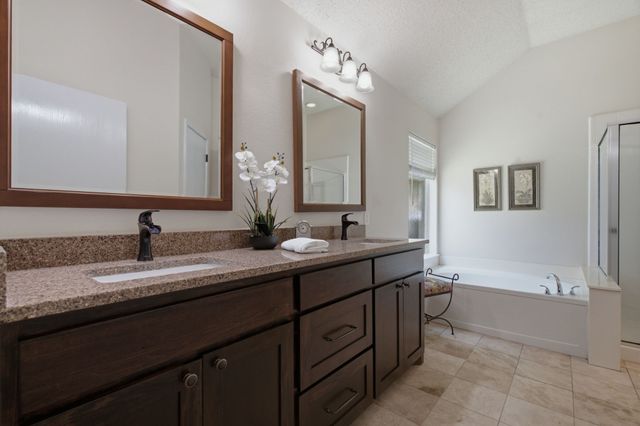 214 Branch Bend, Euless, TX 76039