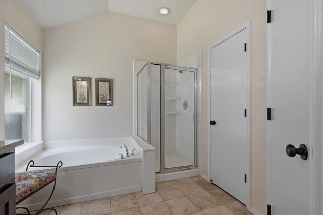 214 Branch Bend, Euless, TX 76039
