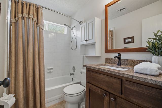 214 Branch Bend, Euless, TX 76039