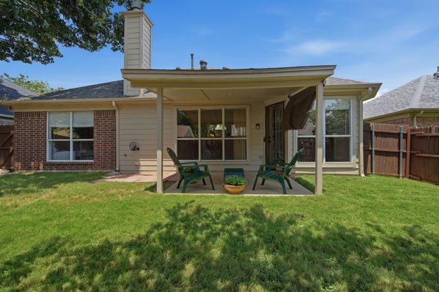 214 Branch Bend, Euless, TX 76039