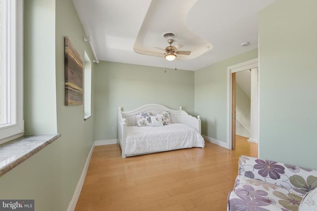 2292 LAKE DR, Pasadena, MD 21122