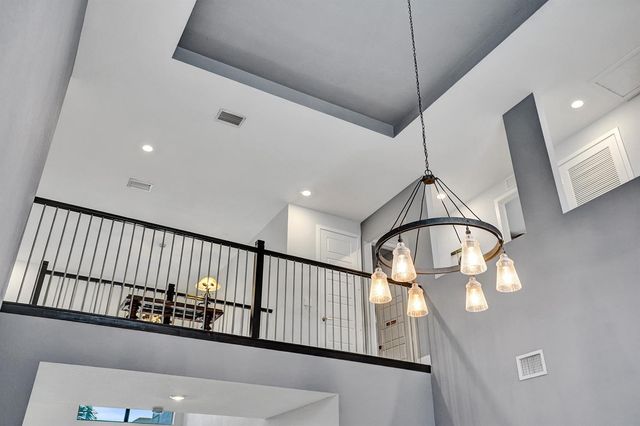 10514 N Lago Vista Circle, Parkland, FL 33076
