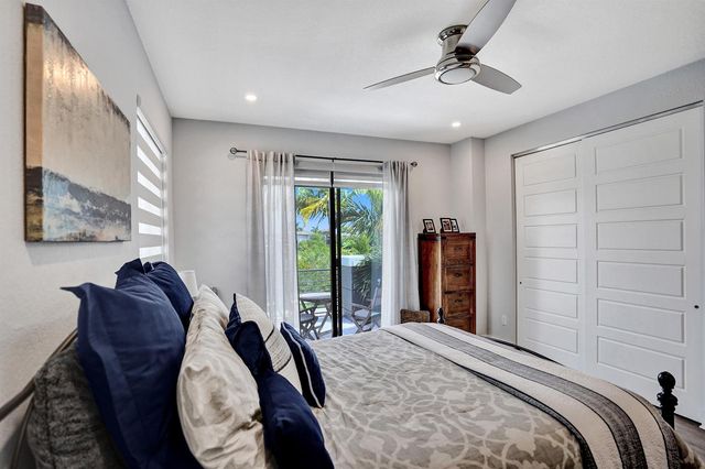 10514 N Lago Vista Circle, Parkland, FL 33076