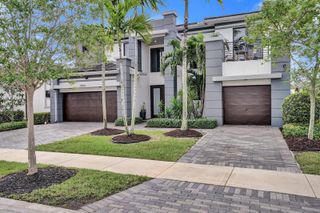 10514 N Lago Vista Circle, Parkland, FL 33076
