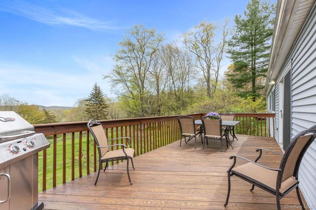 29 Hilltop Drive, North Salem, NY 10560