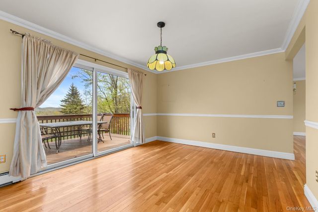 29 Hilltop Drive, North Salem, NY 10560