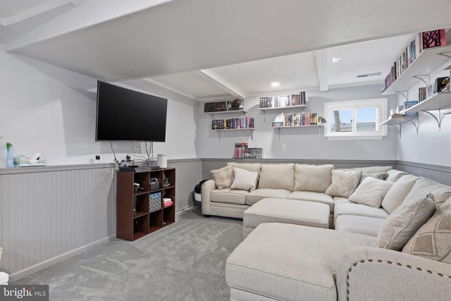 213 WELSFORD RD, Fairless Hills, PA 19030