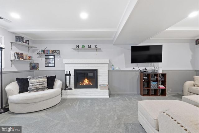 213 WELSFORD RD, Fairless Hills, PA 19030